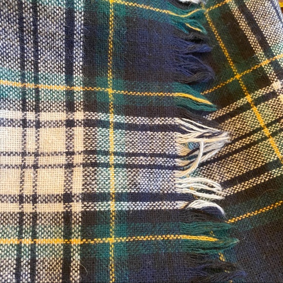 Vintage Plaid Wool Wrap Skirt w/Fringe Edge 16 - Picture 3 of 3